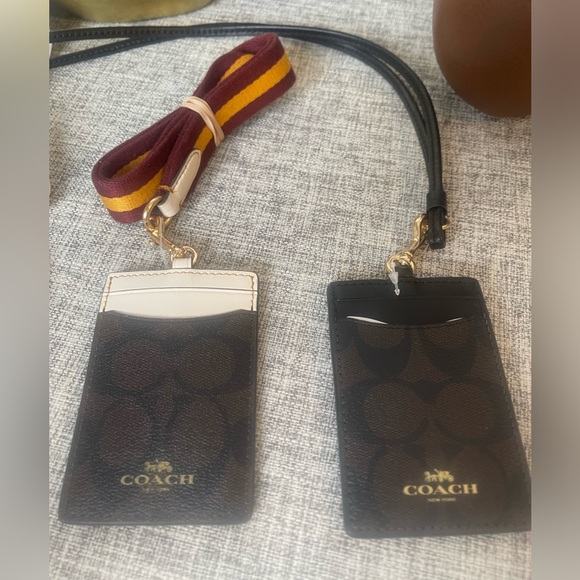 $69 Price per each (NWT)Coach ID Lanyard In Signature Canvas - Picture 9 of 10